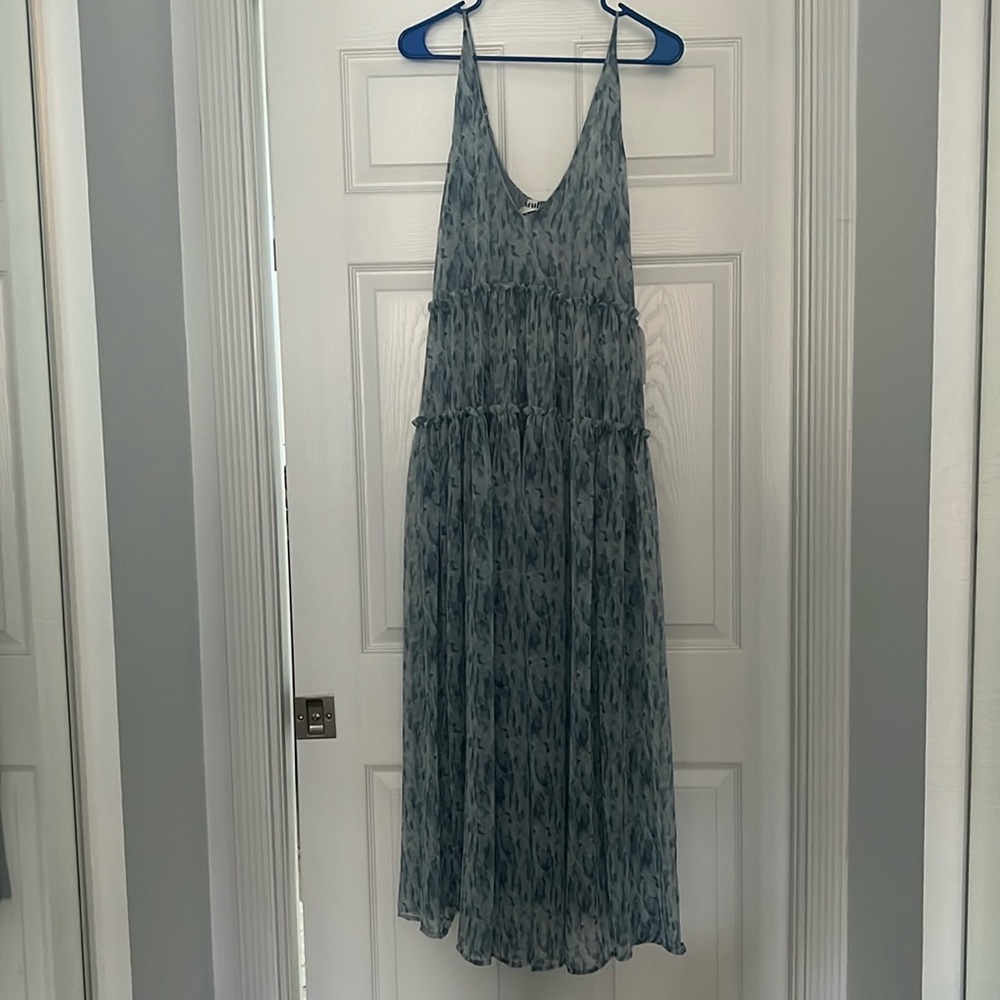 Arula flowy maxi dress - adjustable straps